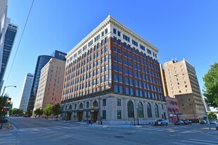 The Beacon Building in Tulsa, OK - Building Photo