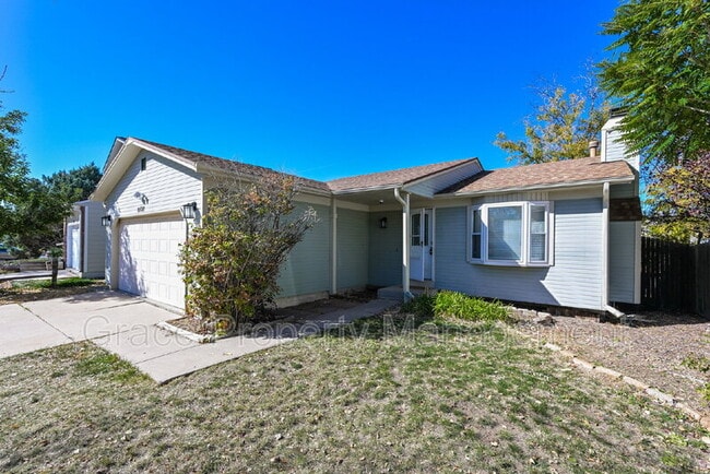 19727 E Princeton Pl in Aurora, CO - Building Photo - Building Photo