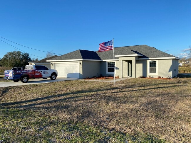 111 Juniper Cir in Ocala, FL - Building Photo - Building Photo