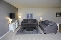 Cardinal Point Apartments photo'