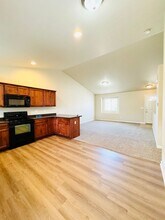 926 Delphinus Pl in Loveland, CO - Building Photo - Building Photo