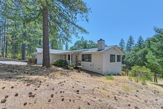 6544 Whitetail Ct in Foresthill, CA - Building Photo - Building Photo