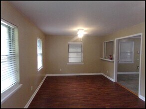 13 Point O Woods Dr in Little Rock, AR - Foto de edificio - Building Photo