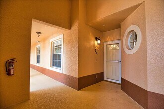 150 L Pavia Blvd, Unit 32 in Venice, FL - Building Photo - Building Photo