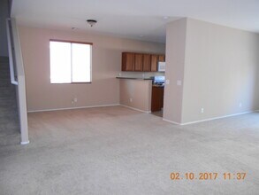 8978 Red Kansas Ct in Las Vegas, NV - Building Photo - Building Photo