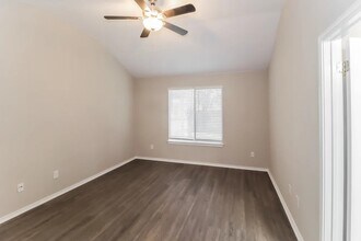 2670 Hill Street Cove in Round Rock, TX - Building Photo - Building Photo