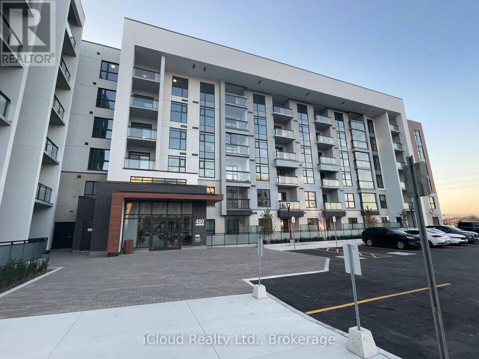 480 Gordon Krantz Ave in Milton, ON - Building Photo