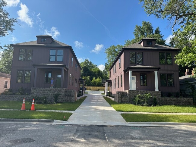 property at 2516 Richland St
