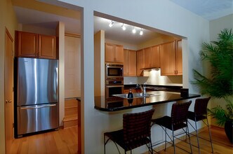 2039 N Lincoln Ave in Chicago, IL - Building Photo - Building Photo