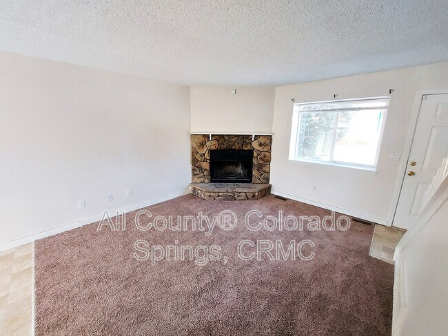 3055 Starlight Cir in Colorado Springs, CO - Building Photo - Building Photo