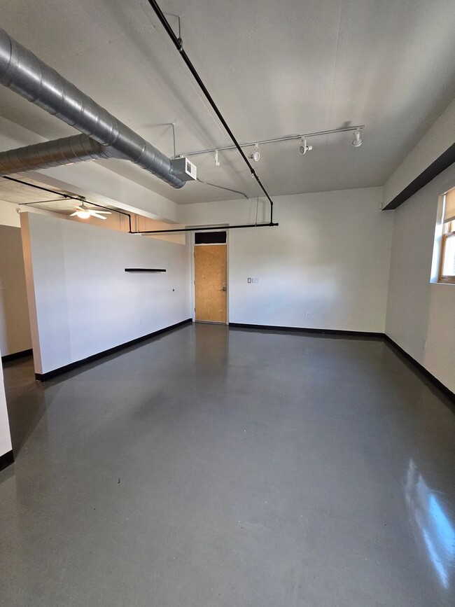 property at 201 Arno St NE