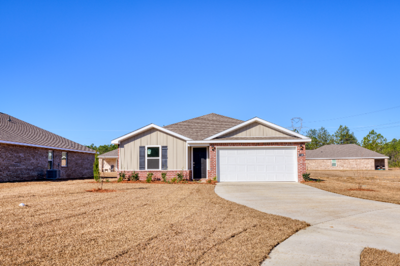 9043 Holly Cove in Biloxi, MS - Foto de edificio