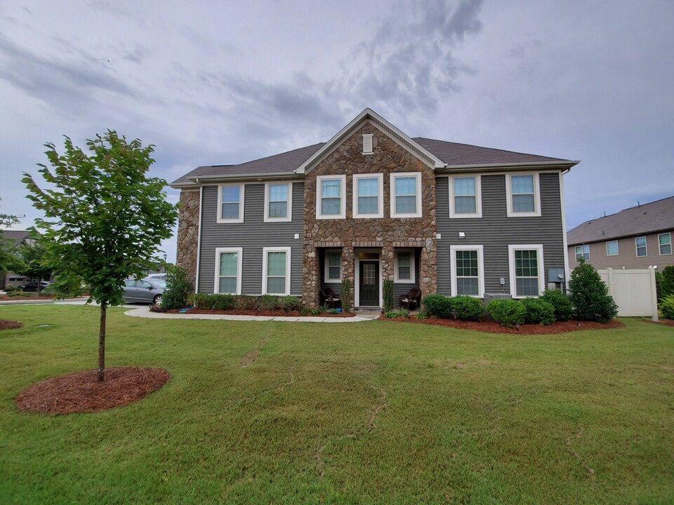 808 Ayrshire Ave in Fort Mill, SC - Building Photo