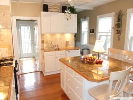 30 Manning St, Unit 2 in Medford, MA - Building Photo