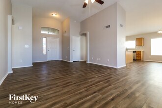 8023 N 108th Dr in Peoria, AZ - Building Photo - Building Photo