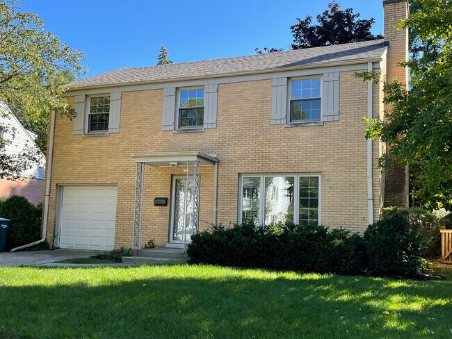 property at 1921 Highland Ave