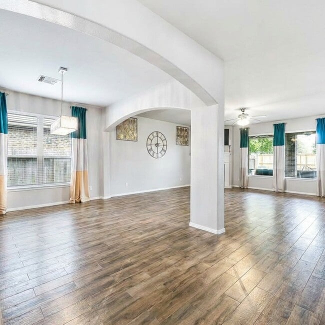 property at 21388 Timber Lodge Ln