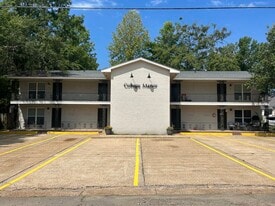 302 S 11th St, Unit 8 in Columbus, MS - Building Photo
