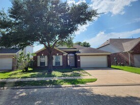 15319 Streetcar Ct in Cypress, TX - Building Photo