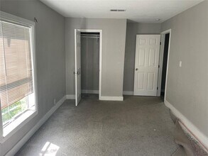 906 Fields St in Richmond, TX - Building Photo - Building Photo