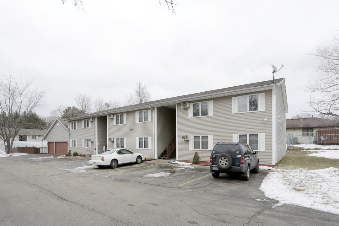 Woodland Park Apartments in Rockford, IL - Foto de edificio