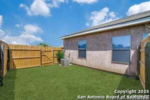 5827 Golf in San Antonio, TX - Building Photo - Building Photo