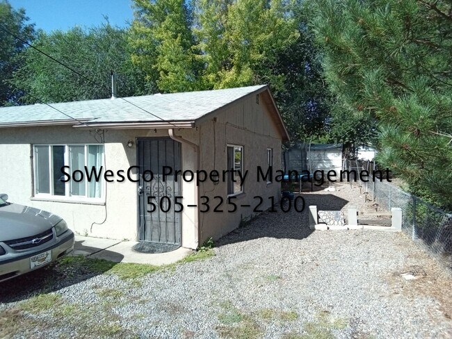 property at 1800 E 15th St