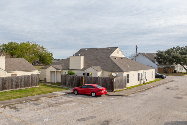 South Fork in Corpus Christi, TX - Building Photo - Building Photo