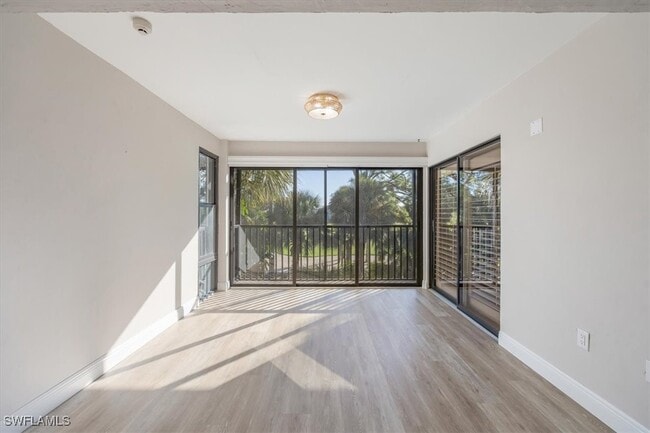 property at 5940 Via Lugano