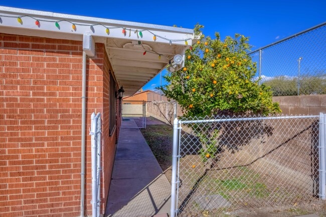 417 E Jacinto St in Tucson, AZ - Building Photo - Building Photo