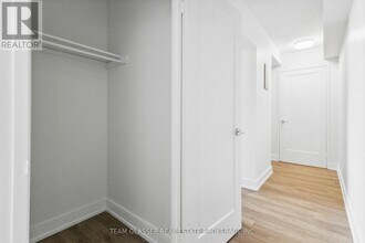 340 Colborne St in London, ON - Building Photo - Building Photo