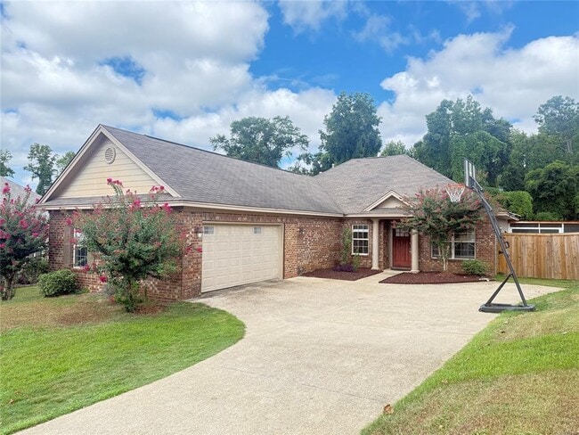 703 Kingsley Dr in Prattville, AL - Building Photo - Building Photo