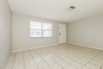 7921 Eugene Dr in Port Richey, FL - Building Photo - Building Photo