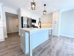 10985 Main St in Clarence, NY - Building Photo - Building Photo