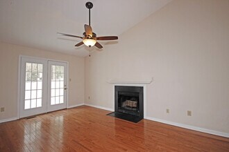 3809 Fox Hollow in Williamsburg, VA - Building Photo - Building Photo