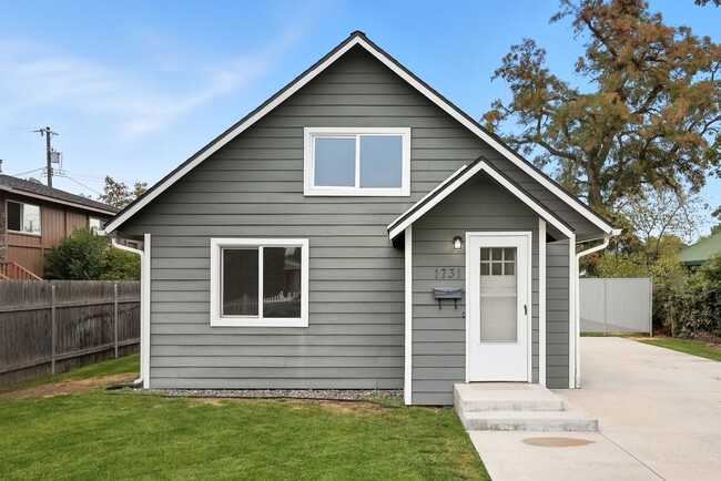 property at 1731 E Sanson Ave