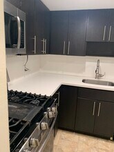 1615 Meridian Ave, Unit 202 in Miami Beach, FL - Building Photo - Building Photo