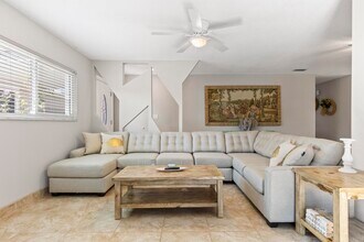 22 Clark Ln in Palm Coast, FL - Building Photo - Building Photo