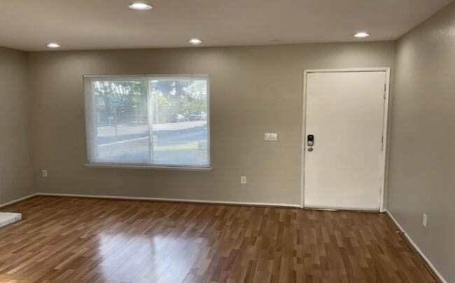 2315 S Pleasant Ave in Ontario, CA - Building Photo - Building Photo