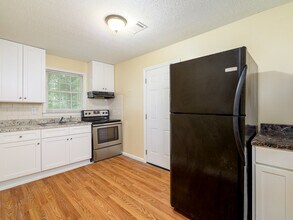 1346 Miller Reed Ave SE in Atlanta, GA - Building Photo - Building Photo