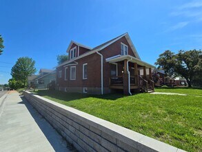 715 W 2nd St in Washington, MO - Building Photo - Building Photo