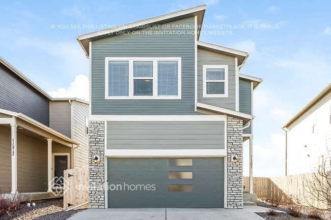 11207 House Finch Ln