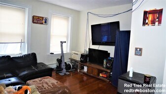 9 Fulkerson St, Unit 3 in Cambridge, MA - Building Photo