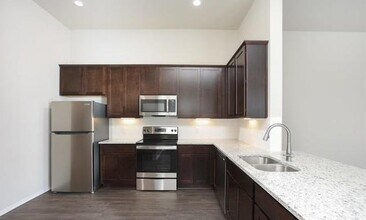 3414 Scott Cir in Seguin, TX - Building Photo - Building Photo