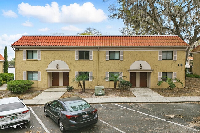 5811 Atlantic Blvd in Jacksonville, FL - Building Photo - Building Photo