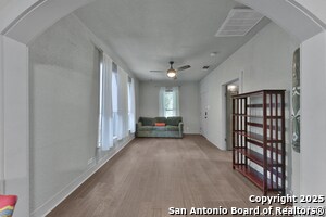 608 Kentucky Ave in San Antonio, TX - Building Photo - Building Photo