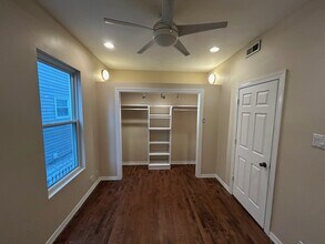 3849 W School St, Unit Unit1 in Chicago, IL - Foto de edificio - Building Photo