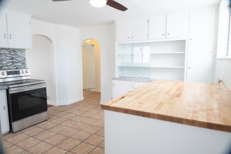 282 W Utah Ave in Tooele, UT - Building Photo - Building Photo