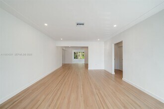 47 Oviedo Ave in Coral Gables, FL - Building Photo - Building Photo