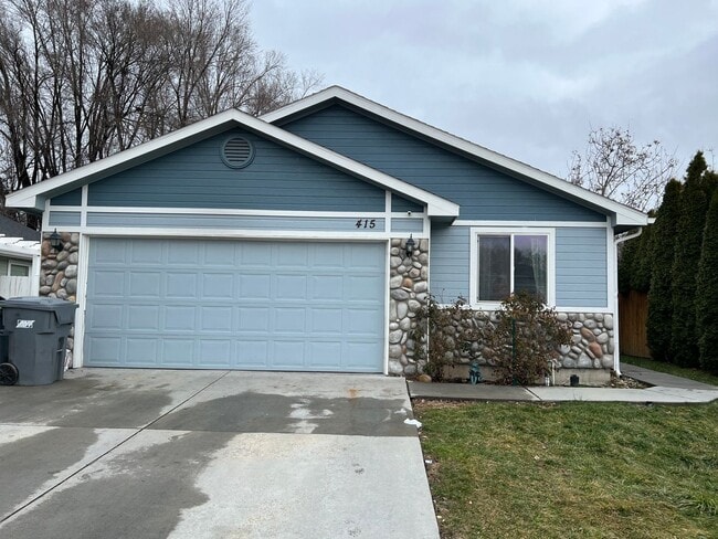 property at 415 Augustina Ct